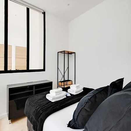 Apartment Authentique - 1br- 2p- Voltaire Paris