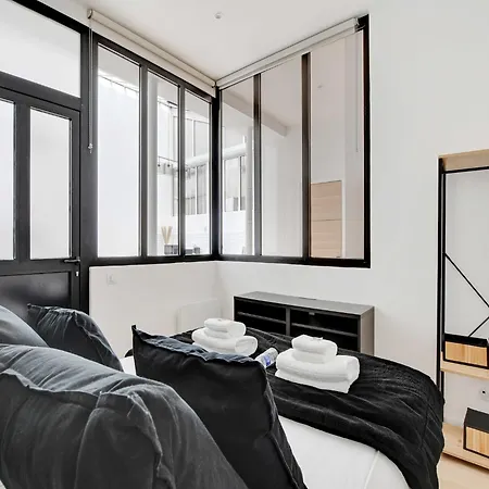 Authentique - 1br- 2p- Voltaire * Paris